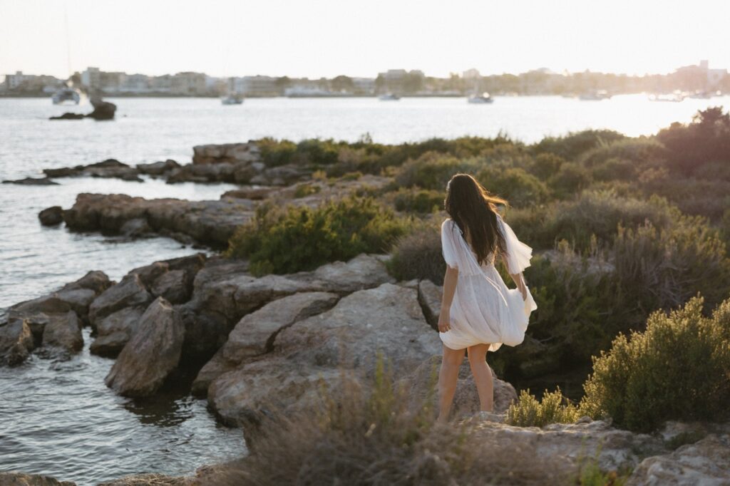 beautiful beach elopement in spain