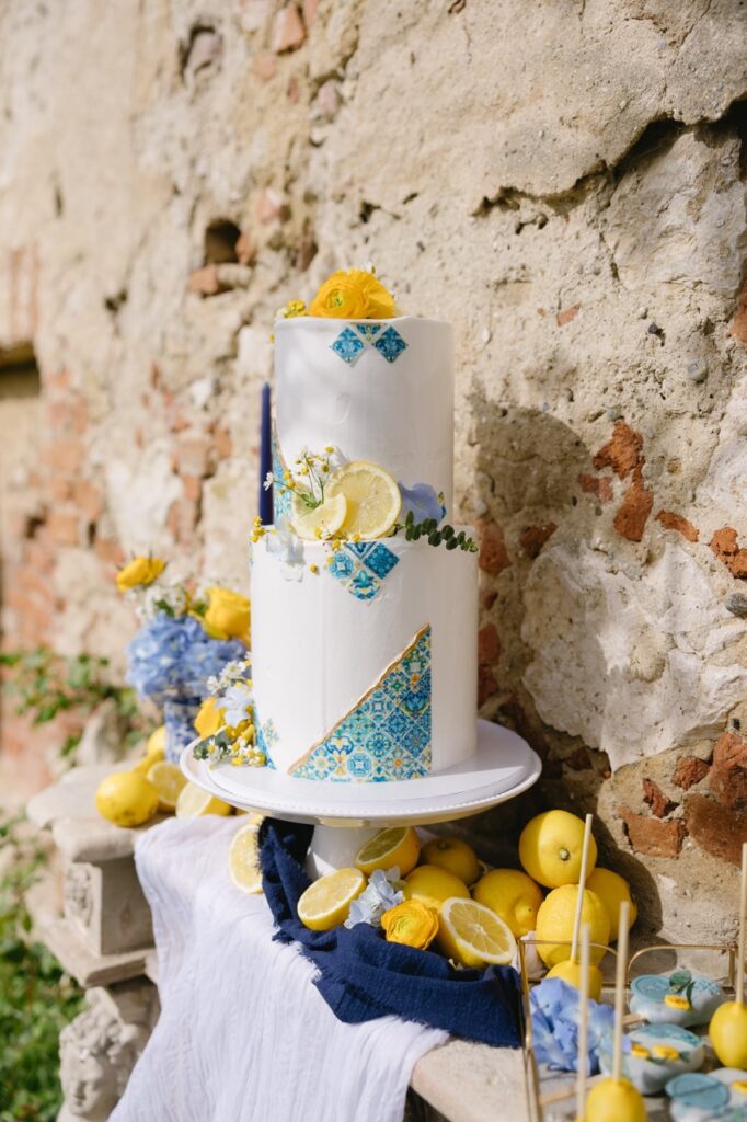 mediterranean wedding cake